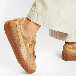 Puma Suede Platform Core Sneakers